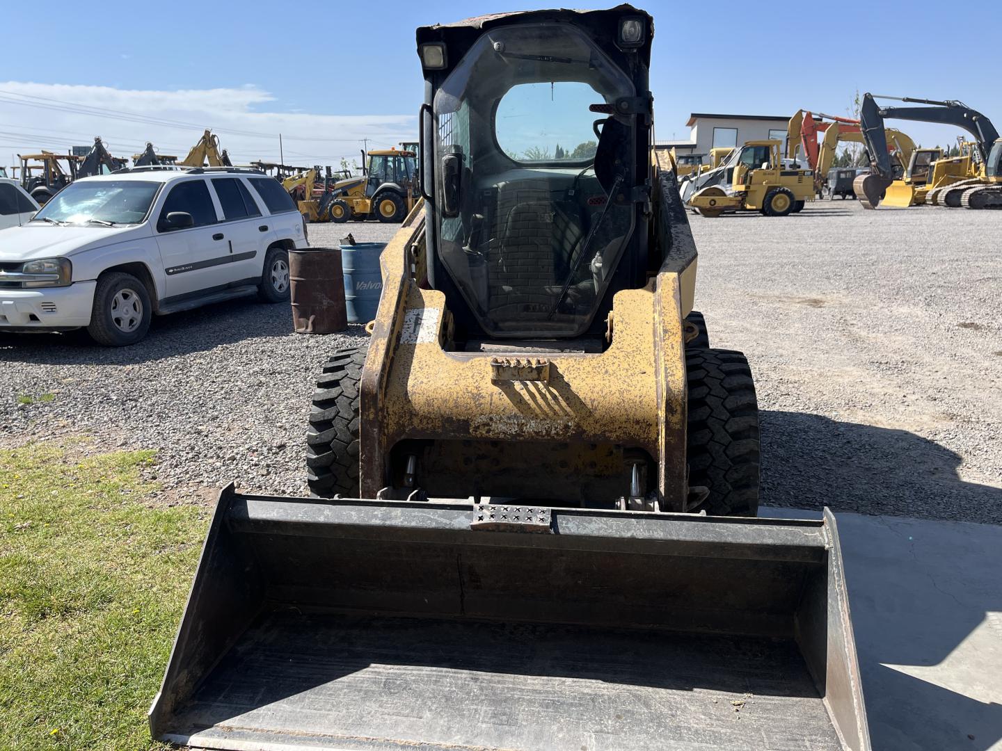 ./imagenes/INVOICE/2019/16087/MINICARGADOR CATERPILLAR 246C (2).JPG